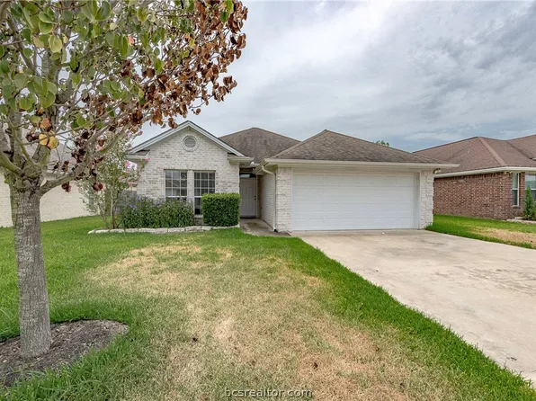 906 Gardenia St, College Station, TX 77845