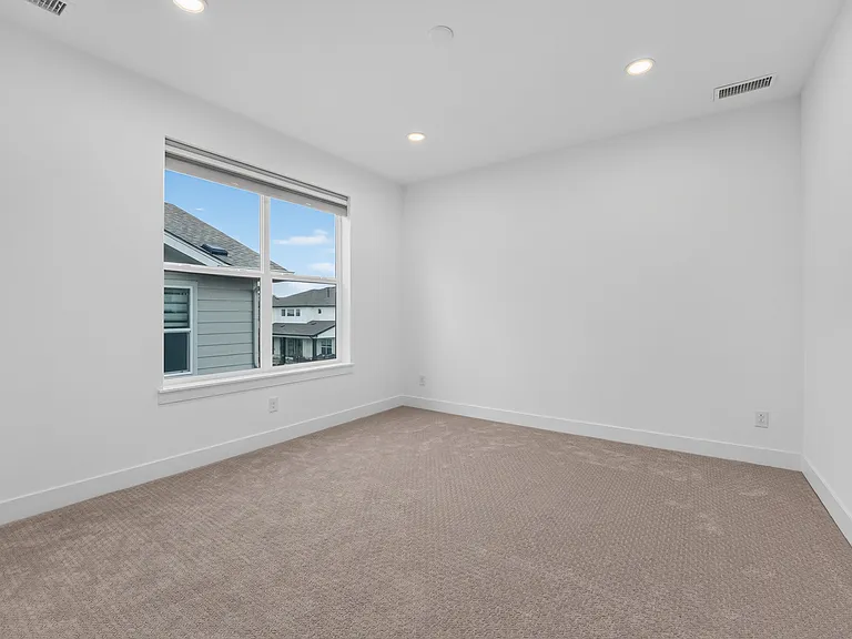 5868 Santa Cruz Point — Photo 47