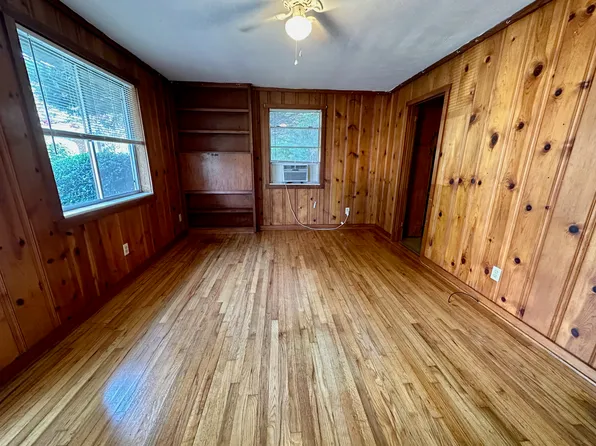 423 E Thach Ave #423, Auburn, AL 36830