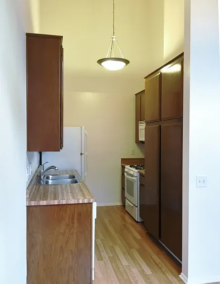 3636 Watseka Ave #205 — Photo 6