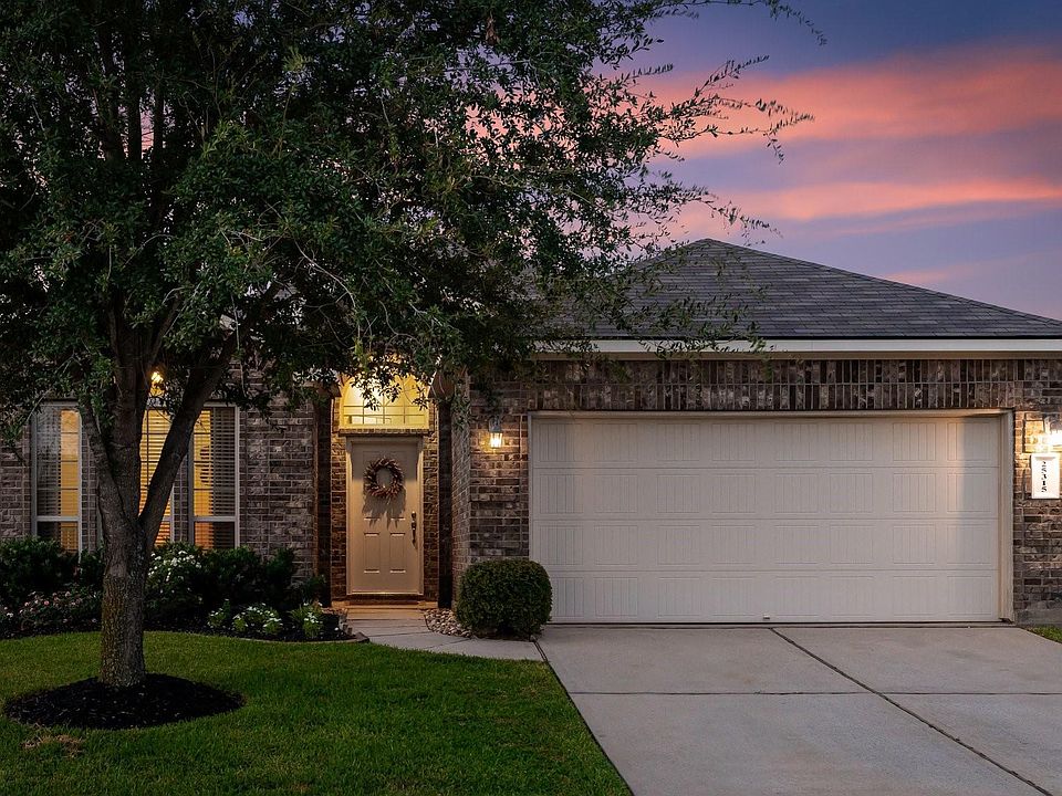 1st image of 25315 Saddlebrook Ranch Dr