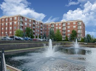 1 Itasca Pl UNIT 114, Itasca, IL
