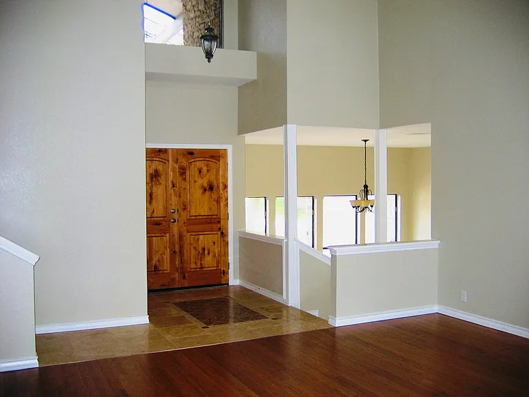 1017 Beecave Woods Dr — Photo 3