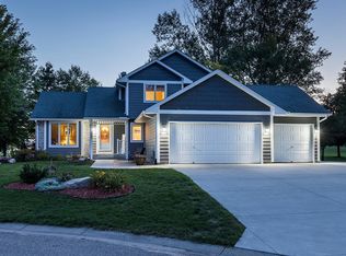 3640 Pauly Ln, Saint Bonifacius, MN 55375