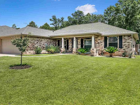 2nd image of 2015 Larkspur Cir