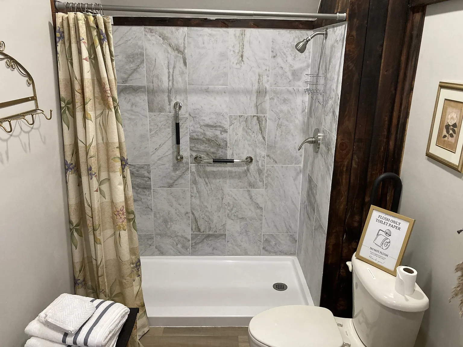 2924 B Richmond Way - 1 — Photo 3
