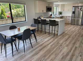 2720 NE 21st St, Renton, WA 98056