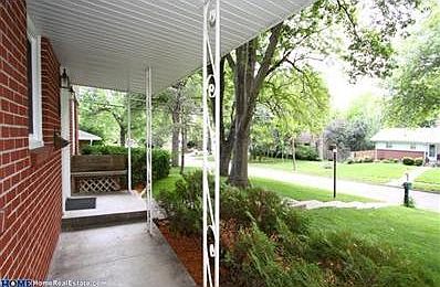 2nd image of 1700 Skyline Dr