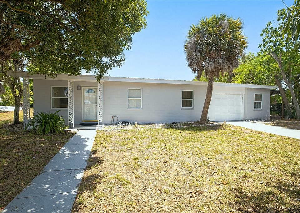1st image of 203 Waterway Cir
