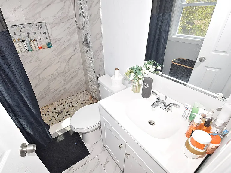 64 Park Dr — Photo 9