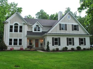 25939 Edinborough Cir, Perrysburg, OH