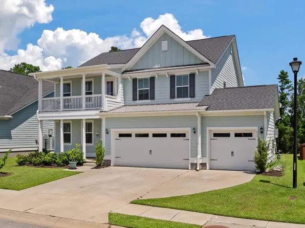 612 Black Pine Rd, Moncks Corner, SC 29461