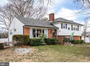 314 Oak Ave, Blackwood, NJ 08012