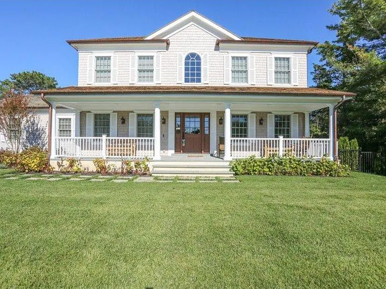 39 Middle Pond Rd — Photo 9