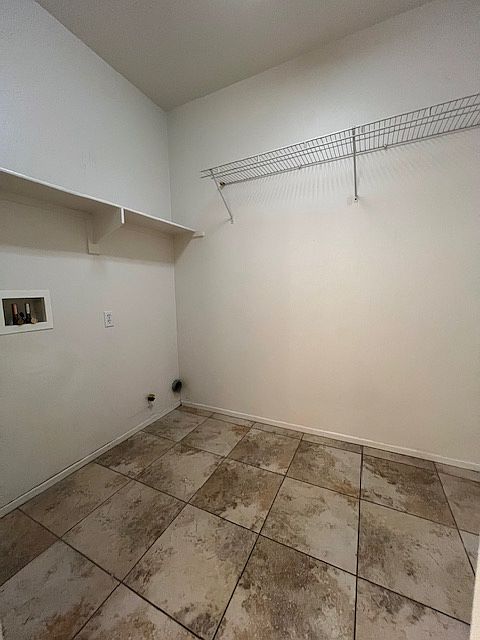 1st image of 28865 Dracaea Ave