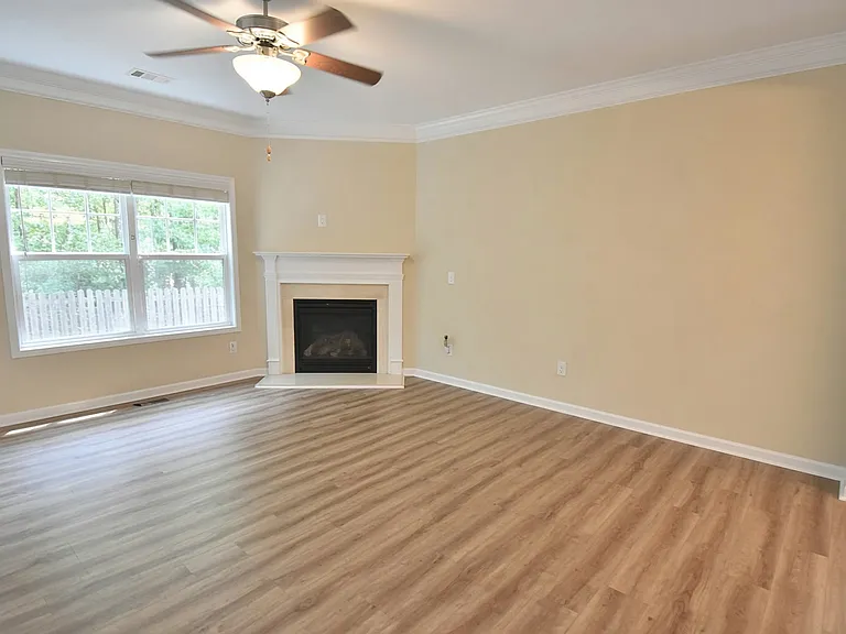 5035 Hastings Ter — Photo 5