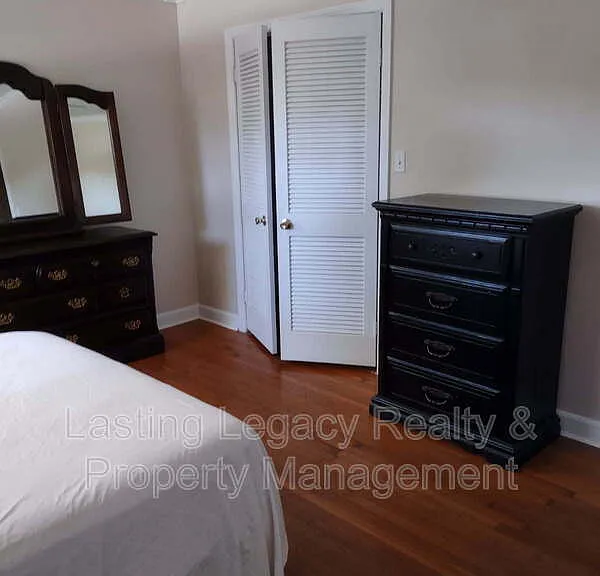 4850 Ellen Ave — Photo 4