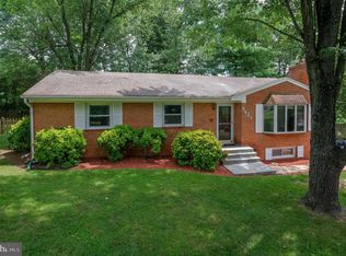 8421 Sunset Dr, Manassas, VA 20110