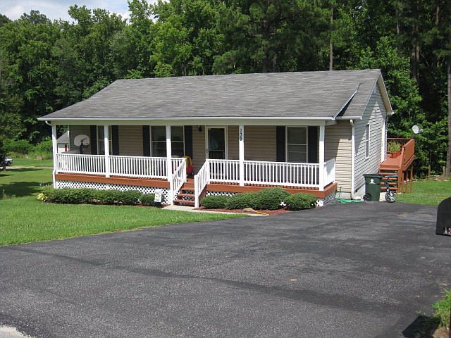 1st image of 132 Redbud Ln