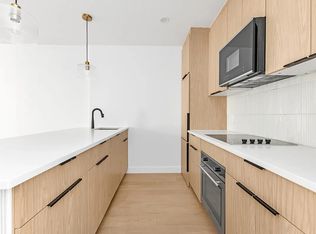 426 7th Ave APT 2, Brooklyn, NY 11215