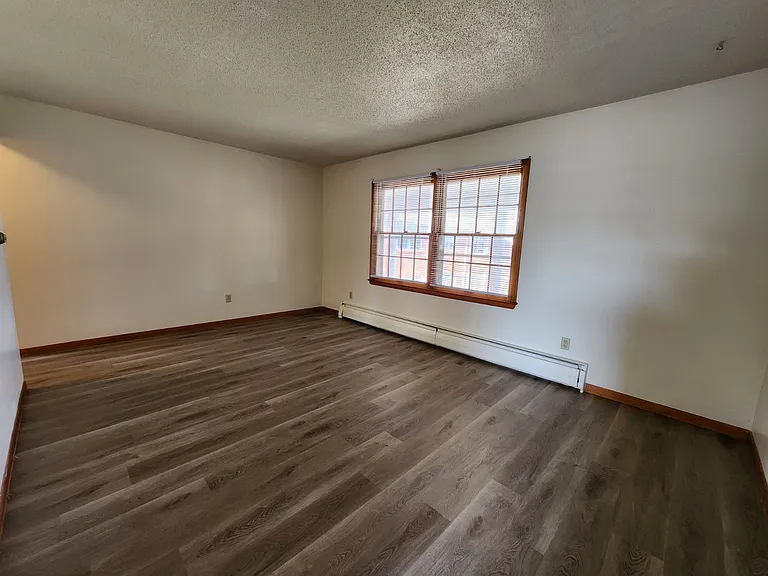 905 W Benton Street — Photo 15