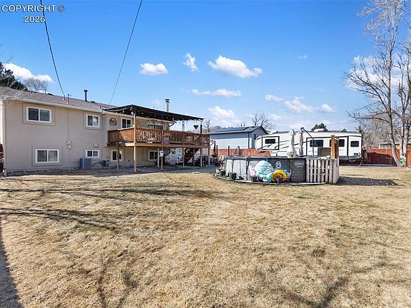 2nd image of 1029 Phay Ave