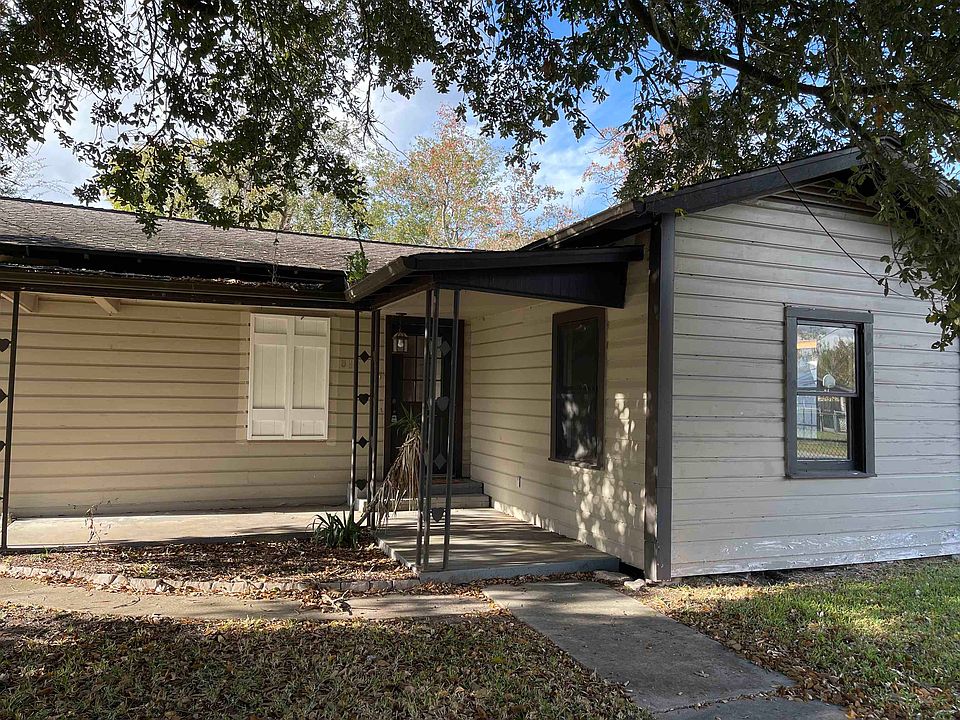 1st image of 812 S Texas St W