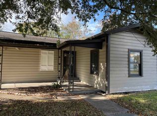 812 S Texas St W, Orange, TX 77630