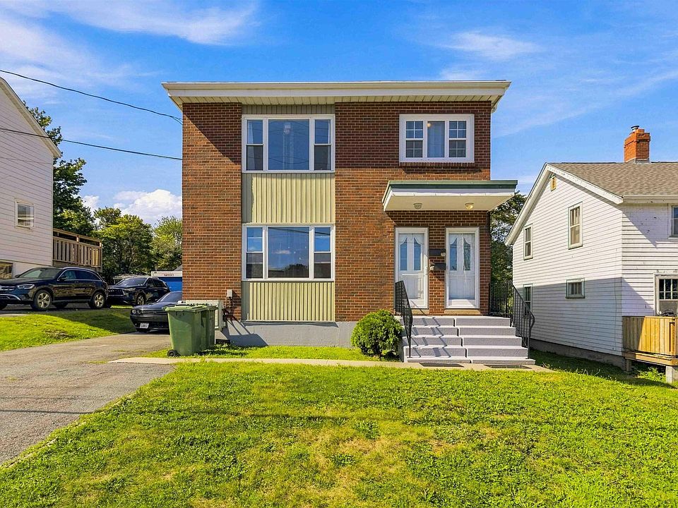 1st image of 7 School Ave