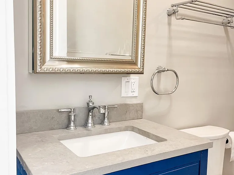 1610 Main St #3F — Photo 8