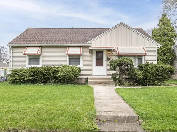7044 West Beckett AVENUE, Milwaukee, WI 53216