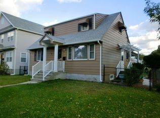 189 Vanderburgh Ave, Rutherford, NJ 07070