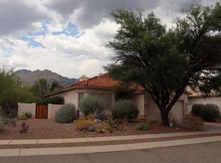 7613 E Via Los Arbustos, Tucson, AZ 85750