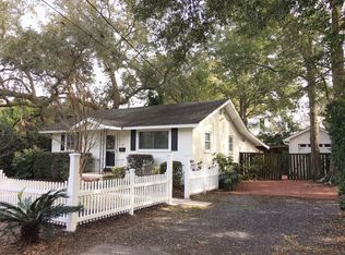 717 Azalea St, Mount Pleasant, SC 29464