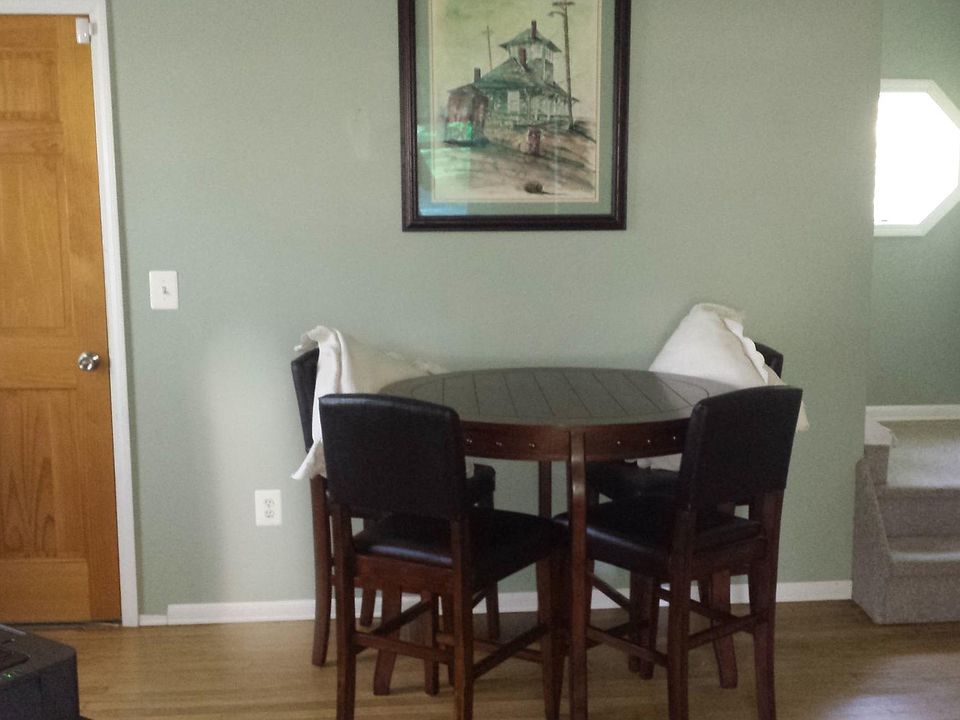 2nd image of 510 Tamarack St