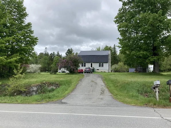 541 State Highway 150, Parkman, ME 04443