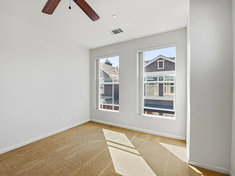 40955 Olmstead Ter — Photo 20