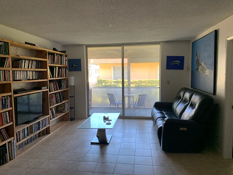 4500 N Federal Hwy #106 — Photo 12