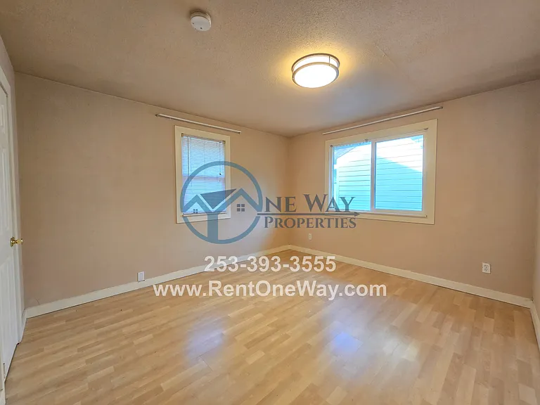 25502 Mountain Hwy E — Photo 19