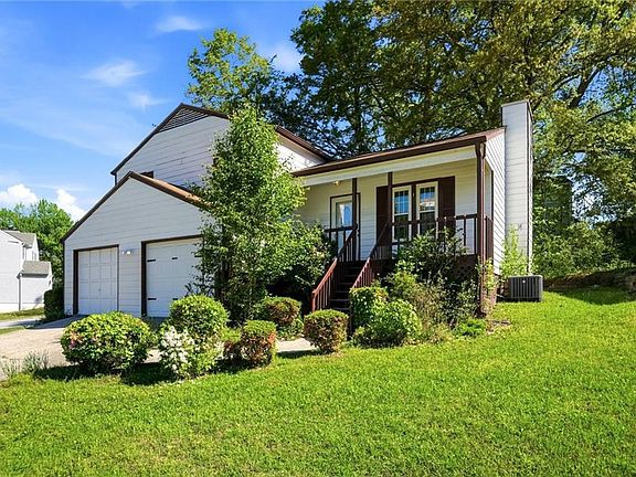 3rd image of 1463 Riverline Ct SE