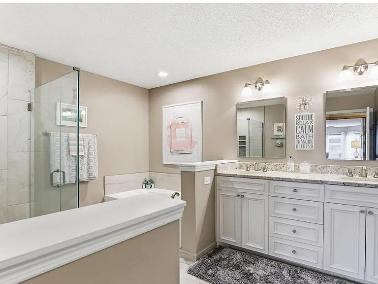 Full bathroom