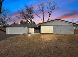 12555 Pepperwood Dr, Saint Louis, MO 63146