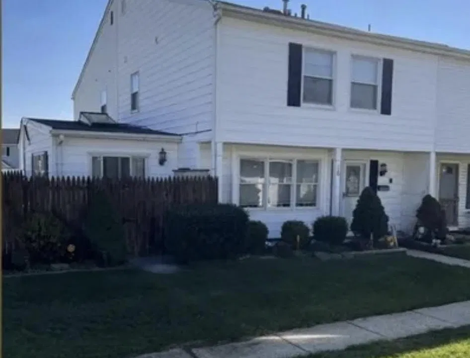 16 Langdon Ct