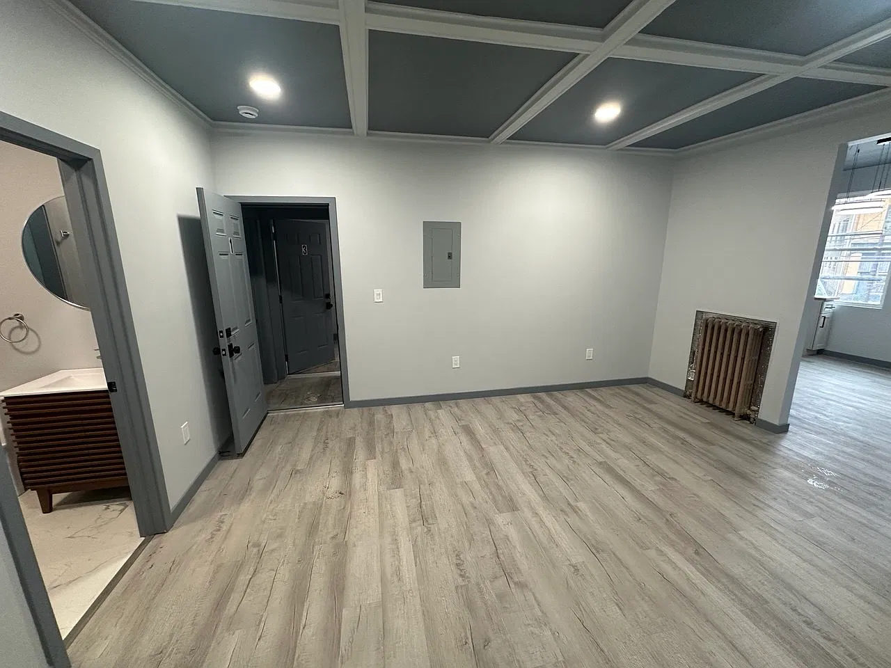 2550 Brownsville Rd — Photo 2
