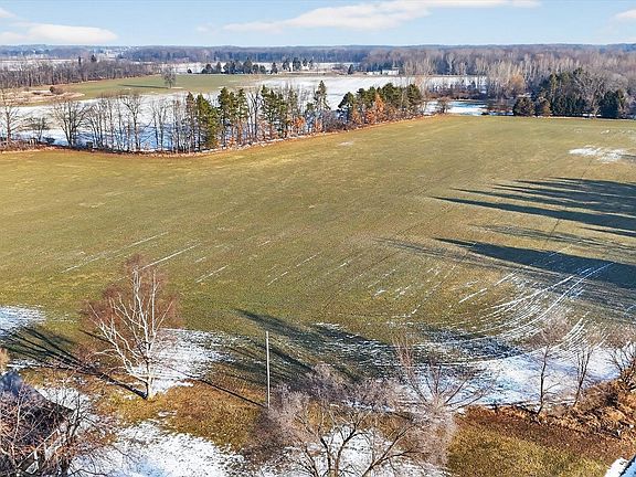 4th image of V/l E Round Lake Rd