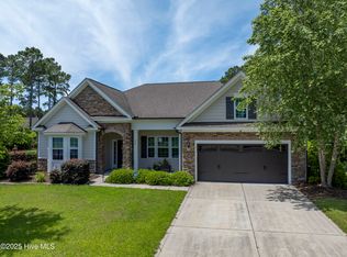 429 Canvasback Ln, Sneads Ferry, NC 28460