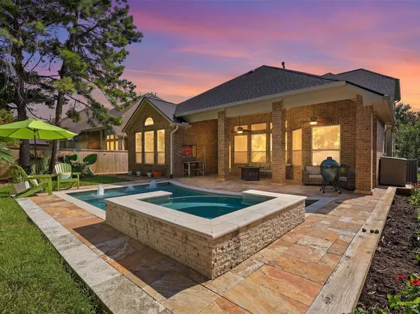 30 Shaded Arbor Dr, Spring, TX 77389