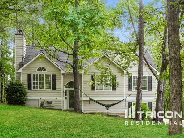 260 Richmond Pl, Newnan, GA 30265