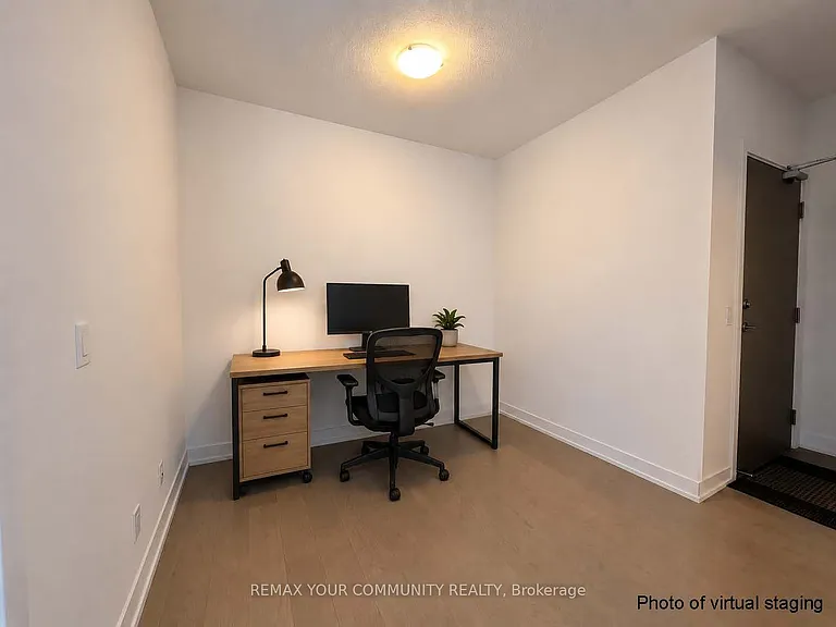 7 Kenaston Gdns #907 — Photo 11