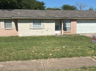 1207 Caravan Trl, Duncanville, TX 75116